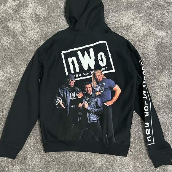 New World Order WWE Sweatshirt - Picture 5 of 7
